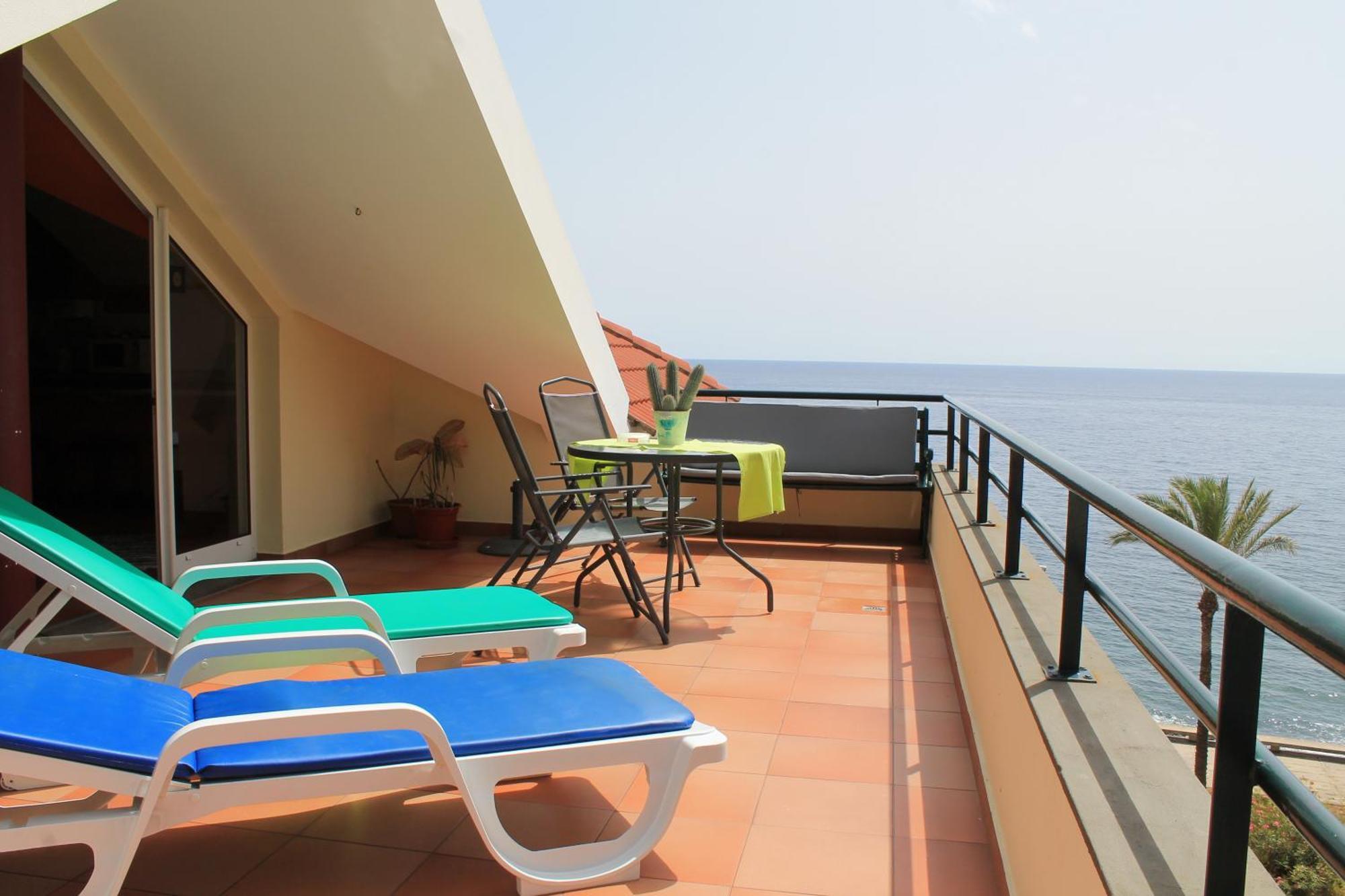 Penthouse Marina Sol Lägenhet Madalena do Mar Exteriör bild